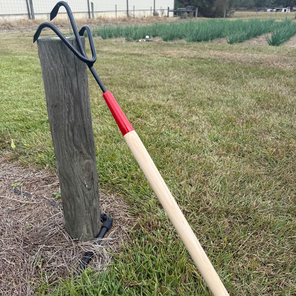 Short Triple Tine Cultivator